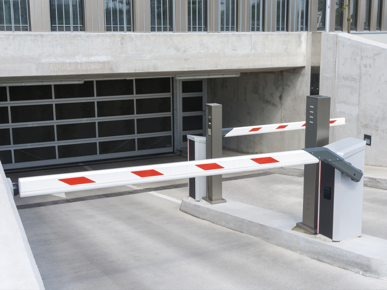 Sensoren für Parksysteme und Schranken